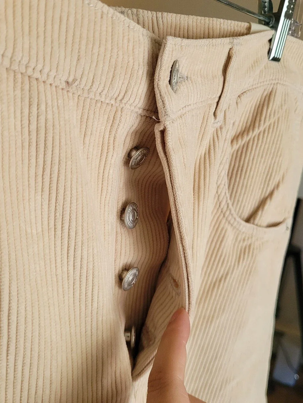 Free People We The Free Good Luck Mid-Rise Cord Barrel Pants Cream Beige Sz 31 - Picture 9 of 16